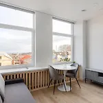Hook Old Town Apartment