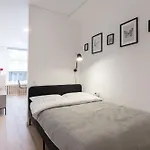 Hook Old Town Apartment