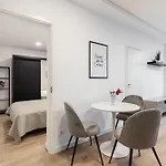 Hook Old Town Apartment