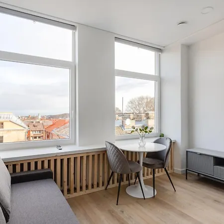 Hook Old Town דירה